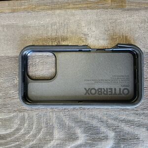 Black Otterbox Defender Case Iphone 16 Pro Max